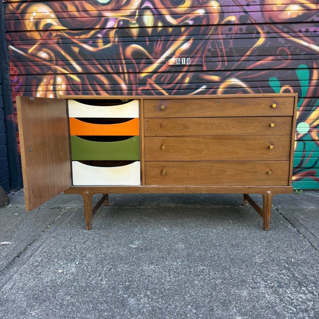 Mid 20th Century Apart Mates by Drexel Lowboy Dresser For Sale - Image 5 of 12