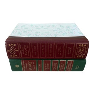 Vintage Reader’s Digest Condensed Books – Red & Green Decorative Library Set For Sale