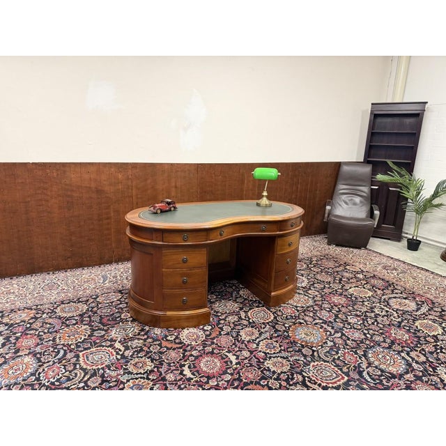 English Kidney-Shaped Chesterfield Desk For Sale - Image 15 of 15
