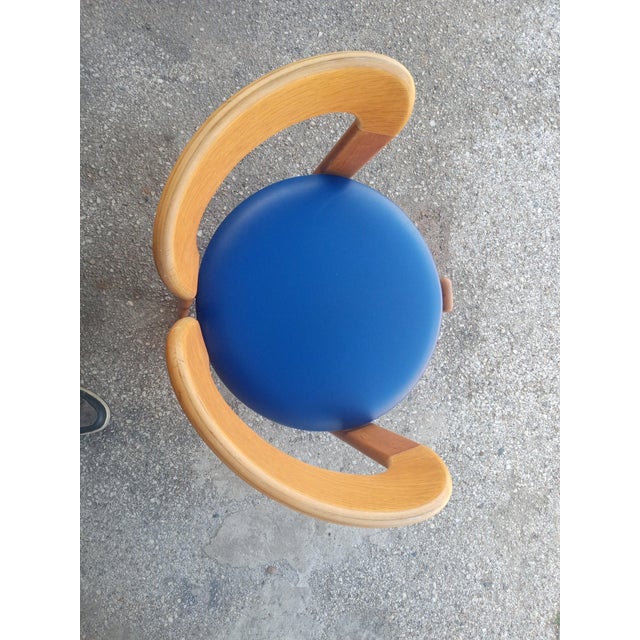 One chair designed by Bruno Rey and made by Stendig. One side chair with an upholstered seat in royal blue leather. 1...