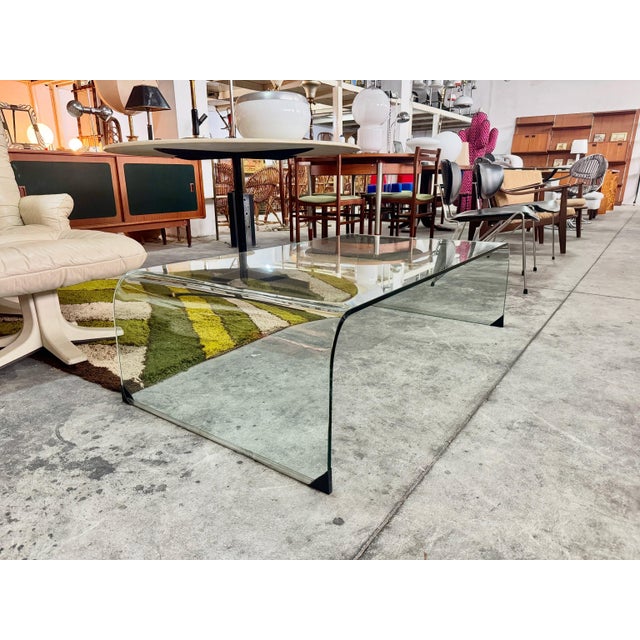 Curved Glass Coffee Table with Waterfall Effect, 1980s For Sale - Image 6 of 7
