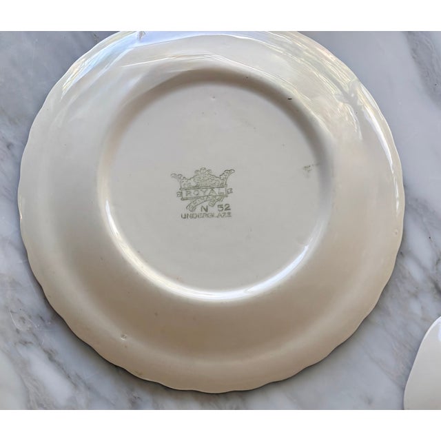 Johnson Brothers Mid-Century Green & White Transferware Wall Plate Curation - Set of 11 For Sale - Image 4 of 11