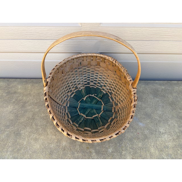 Wood Early 20th Century Splint Oak Egg Gathering Basket With Green Woven Detail For Sale - Image 7 of 11