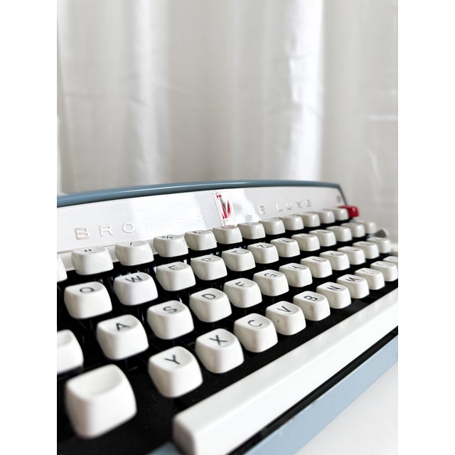 Blue Vintage Typewriter in Light Blue from Brother De Luxe, 1960s For Sale - Image 8 of 18