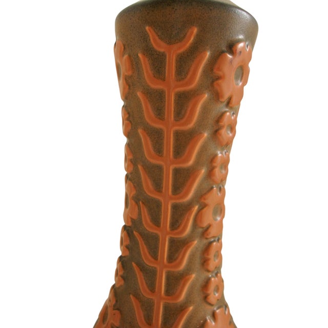 1960s Vintage Hyalyn Mid Century Tall Pottery Vase Orange Floral Scandinavian Influence For Sale - Image 5 of 8