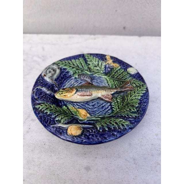 French Country Small Majolica Palissy Fish Wall Platter Circa 1890 For Sale - Image 3 of 5
