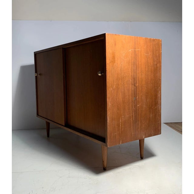 Brown Glenn of California Sideboard Cabinet attributed to Milo Baughman For Sale - Image 8 of 9