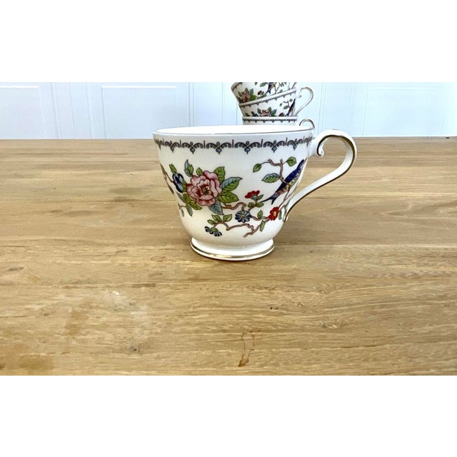 1960s John Aynsley “Pembroke” Pattern Fine English Bone China: Teacups, Saucers and Dessert Plates - Set of 30 For Sale - Image 9 of 13