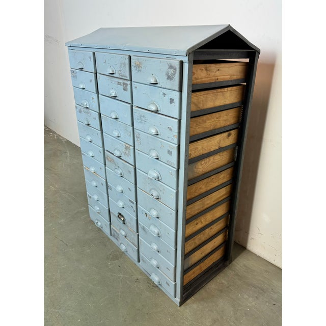 Industrial Grey Chest of Drawers, 1960s For Sale - Image 4 of 17