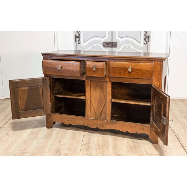 Italian Early 19th Century Walnut Three Drawers over Two Doors Buffet For Sale - Image 15 of 16