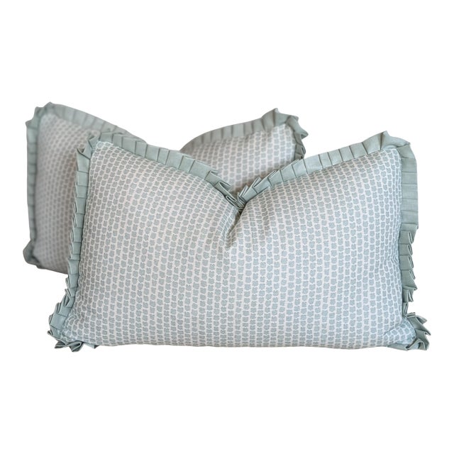 Lee Jofa Kaya Lumbar Pillows in Mist With Schumacher Glazed Linen Ruffle For Sale