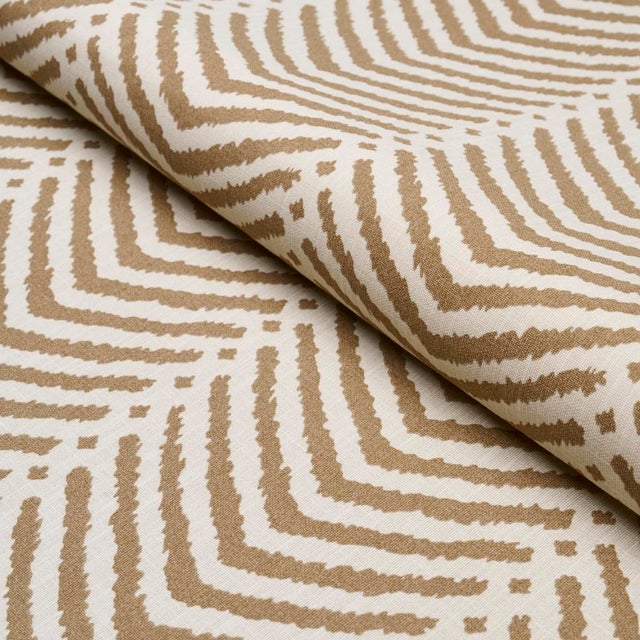 Schumacher SAMPLE - Schumacher La Jolla Indoor/Outdoor Fabric In Wheat For Sale - Image 4 of 4