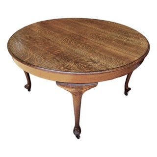 Early 20th Century Antique Tiger Oak Wood Round Dining Table For Sale