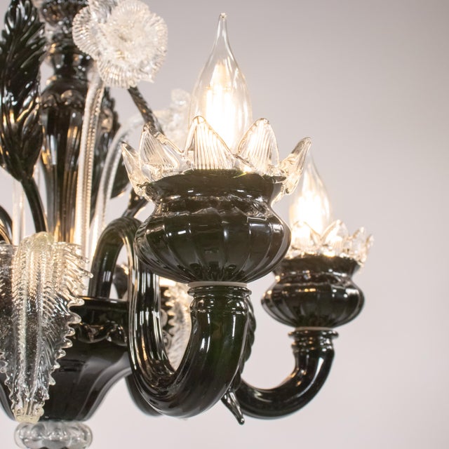 Ca’ Rezzonico’ Style Black & Clear Murano Glass Chandelier in the Manner of Giuseppe Briati For Sale In Chicago - Image 6 of 18
