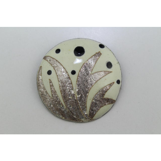 Enamel Brooch from Atelier Casanova, 1950s For Sale - Image 4 of 4