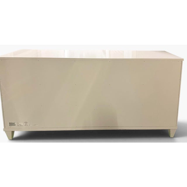 White Ethan Allen Heston Triple Dresser in Ascot White Lacquer, 9 Drawers For Sale - Image 8 of 12