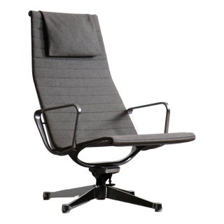 Early Edition EA124 Aluminium Group Lounge Chair by Charles and Ray Eames for Herman Miller, 1970s For Sale