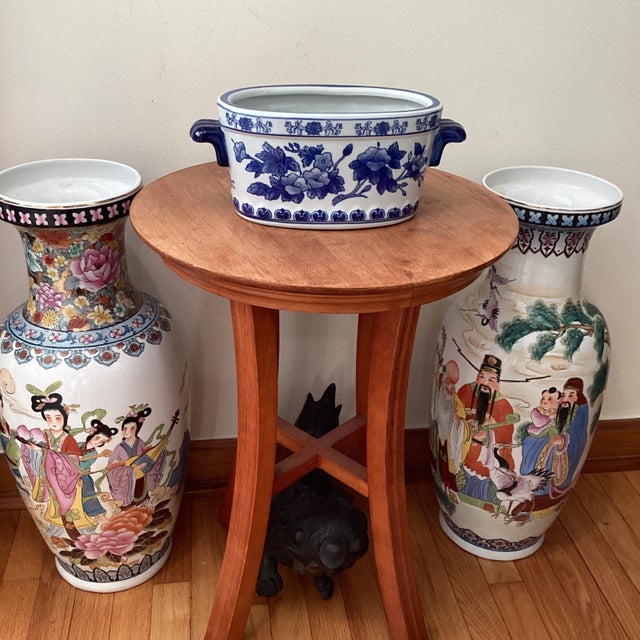 Vintage Chinoiseries Handcrafted Blue & White Footbath Planter With Handles For Sale - Image 12 of 12