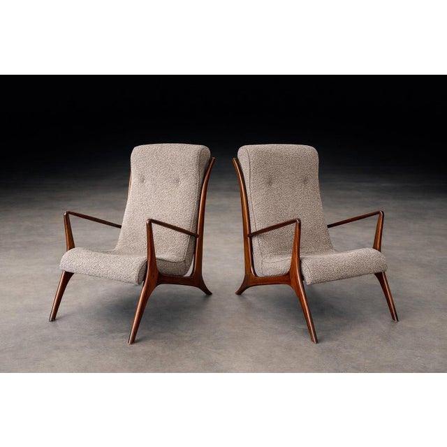 Sculptural Pair of Brazilian Modernist Armchairs in Hardwood & Boucle by John Graz, Brazil, 1950s For Sale - Image 9 of 17
