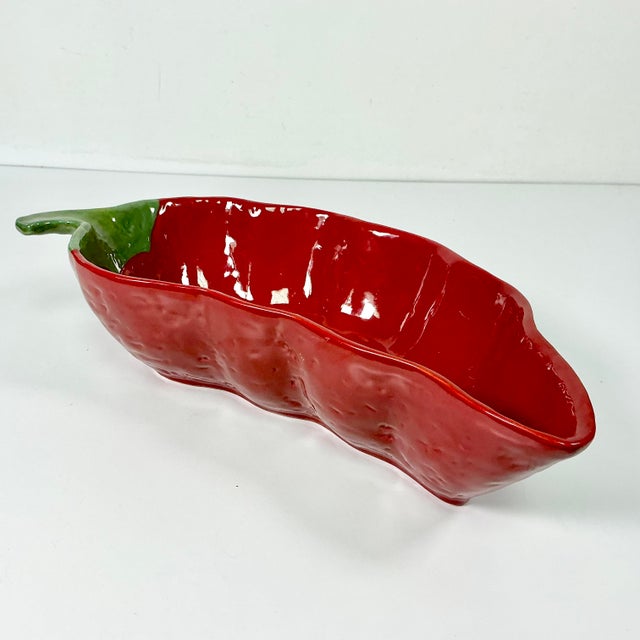 1980s 1980s Vintage Boho Chic Southwestern Red Jalapeño Pepper Serving Bowl. For Sale - Image 5 of 11