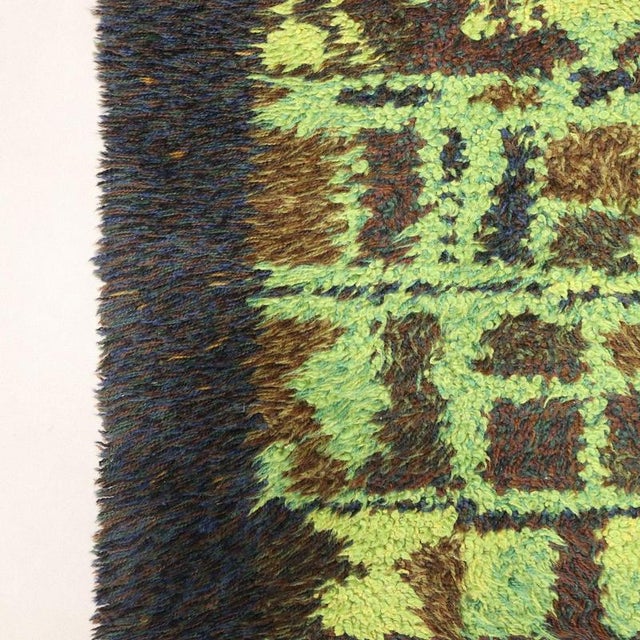 Vintage Wool Rug, Italy For Sale - Image 6 of 8