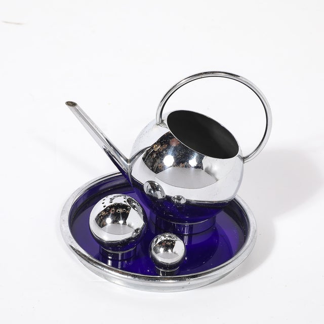 Designed by the iconic American industrial designer Russel Wright for Chase, this Art Deco pancake corn set epitomizes the...