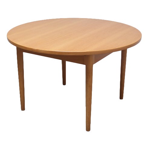 Round Extendable Dining Table in Oak by Van Den Berghe-Pauvers, 1970s For Sale