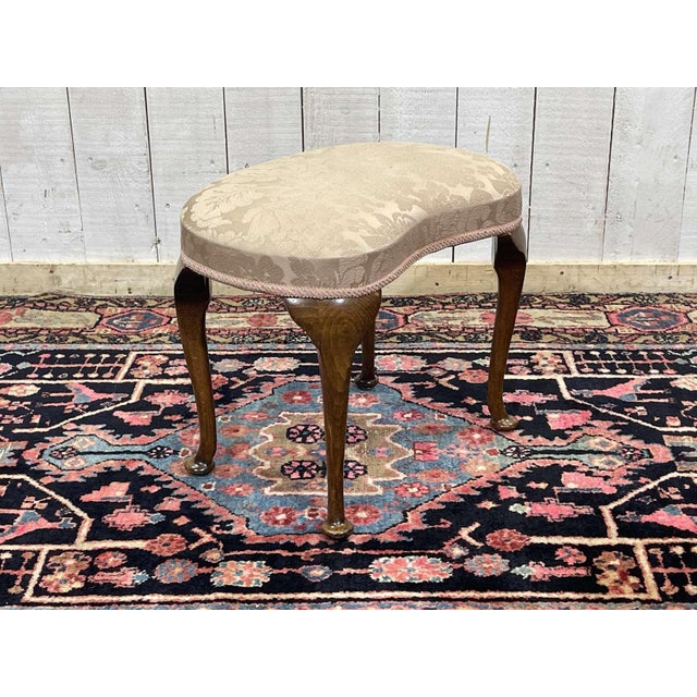 English Chippendale Dressing Stool in Beech, 1950s For Sale - Image 6 of 9