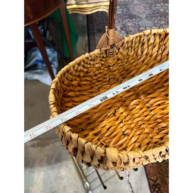 Vintage Hand Woven Wicker Basket With Brown Handle For Sale - Image 4 of 10
