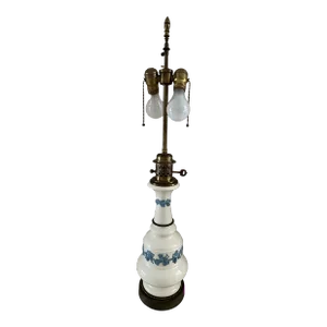 1950s Vintage Wedgwood Queensware Double Socket Lamp