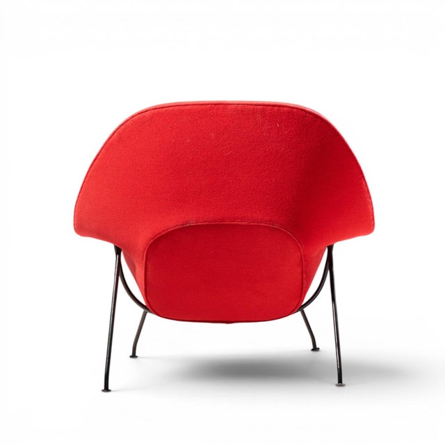 Eero Saarinen for Knoll Mid Century Womb Chair For Sale In Chicago - Image 6 of 9