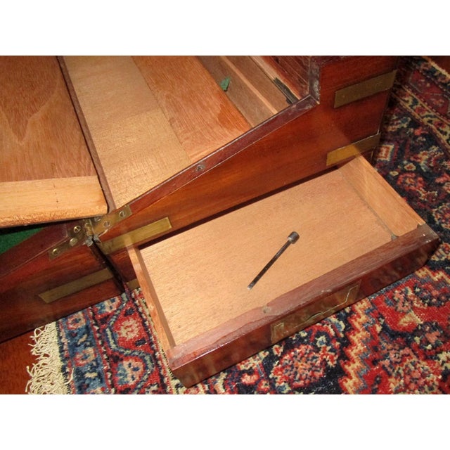 English Regency Mahogany Travelling Lap Desk Box with Secret Compartment For Sale In Savannah - Image 6 of 13