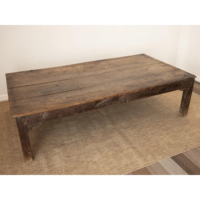 Early 20th Century Reclaimed Elm Wood Farmhouse Oversized Coffee Table For Sale - Image 4 of 9