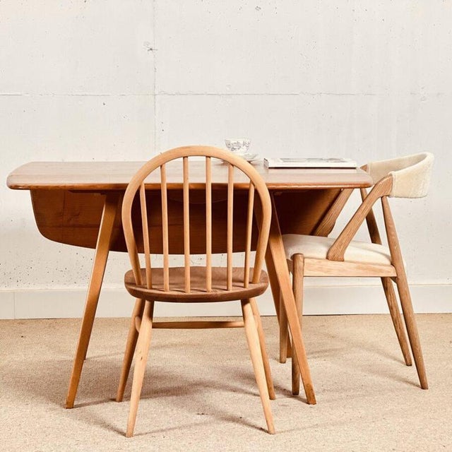 Table designed by Lucian Ercolani for Ercol in England in the 1960s. The table was crafted from elm and beech wood,...