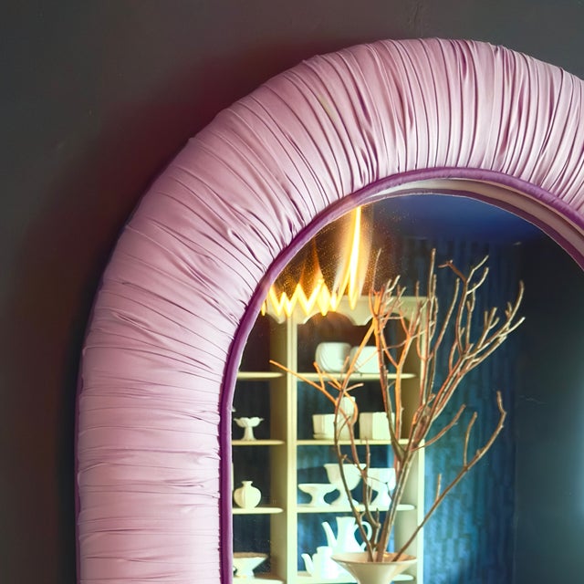 Mid-Century Modern Fabulous Custom-Made Mauve Ruched Silk Taffeta Oval Wall Mirror For Sale - Image 3 of 9