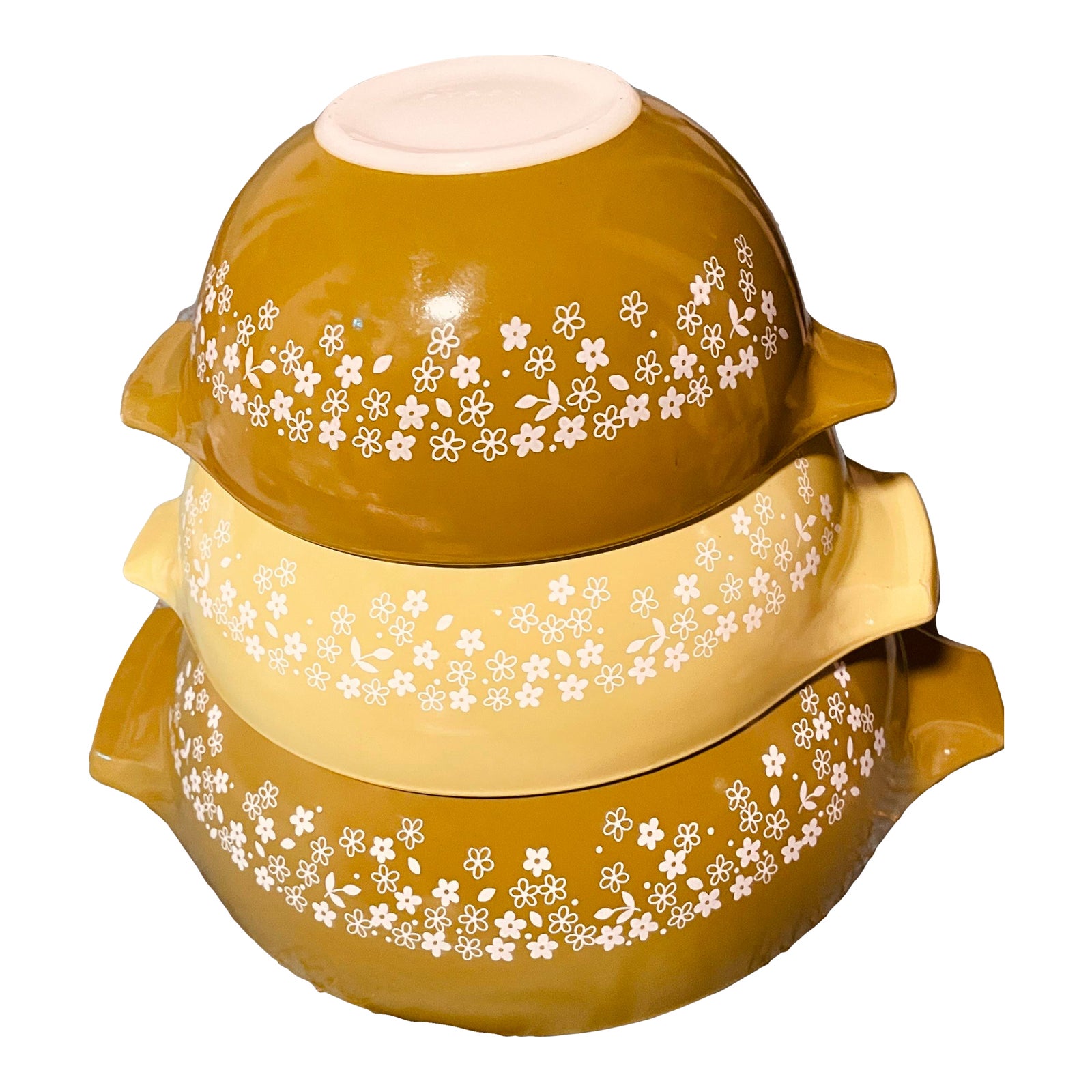1960s Genuine Pyrex Mixing Bowls/ Stamped - Set of 3 | Chairish