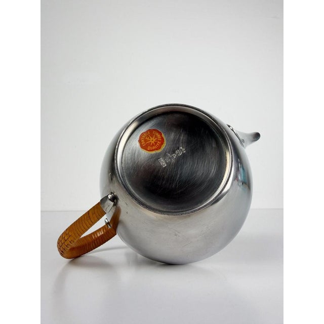 Mid-20th Century Pewter Tea Set with Rattan Wrapped Handlers from Gras et Etienne, 1950s, Set of 3 For Sale - Image 9 of 18