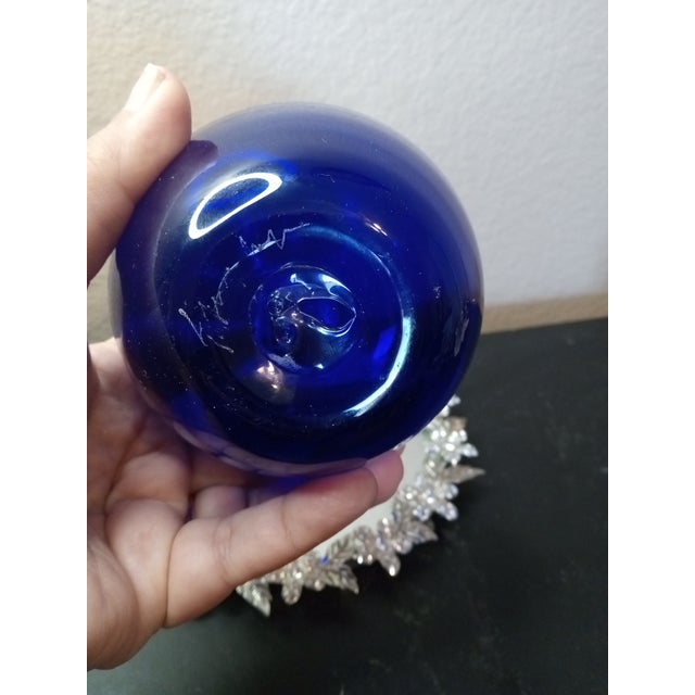 Mid-Century Modern Gorgeous Signed Blenko Cobalt Blue Art Glass Apple Paperweight For Sale - Image 3 of 6