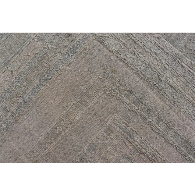 Mid 20th Century Vintage Turkish Embroidered Kilim With Geometric Box Design in Earthy Tones For Sale - Image 12 of 12