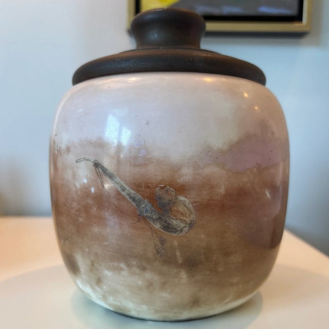 Three Guardsman Bulldog Humidor For Sale - Image 4 of 11