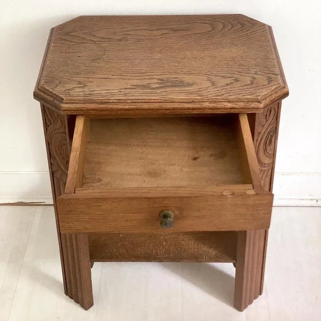 Art Deco Side Table or End Table, 1930s For Sale - Image 3 of 10