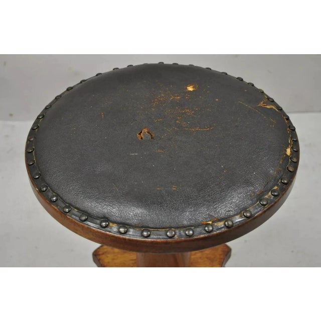 Traditional 19th Century American Empire Mahogany Carved Column Paw Foot Swivel Leather Stool For Sale - Image 3 of 11