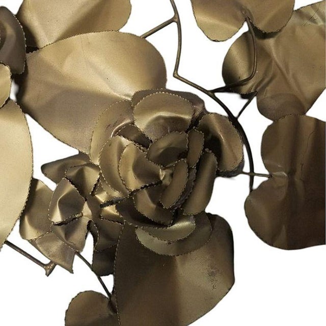 1950s Mid-Century Tole Brass Folded Metal Floral Wall Sculpture For Sale - Image 5 of 6