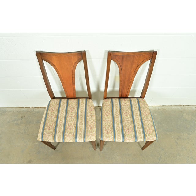 1960s Broyhill Brasilia Mid-Century Modern Sculpted Walnut Side Chairs or Dining Chairs, Pair For Sale - Image 5 of 13