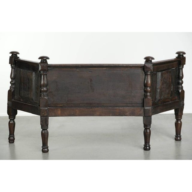 18th Century Italian Hall Bench with Wood Carvings For Sale - Image 4 of 14