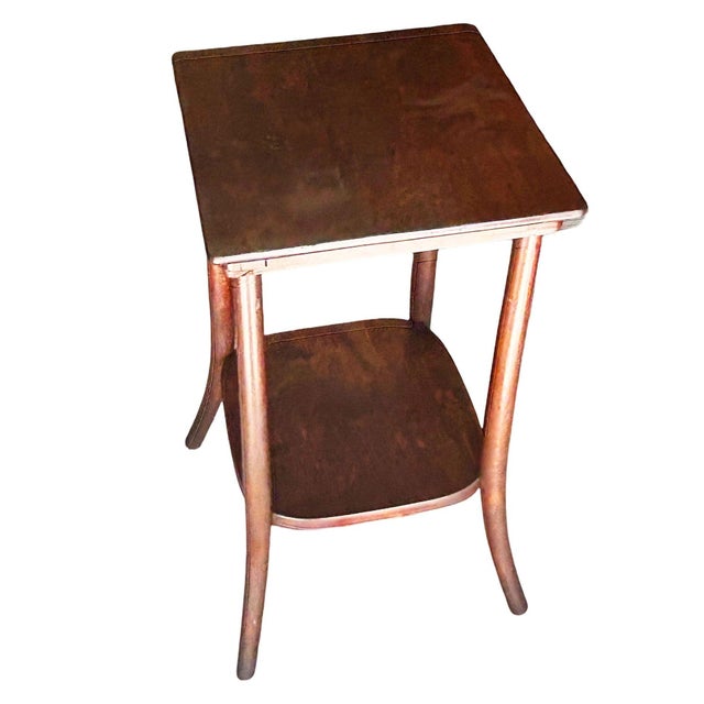 Art Nouveau Bent Oak Pedestal Side Table Attributed to Thonet No. 1548 For Sale In Los Angeles - Image 6 of 6
