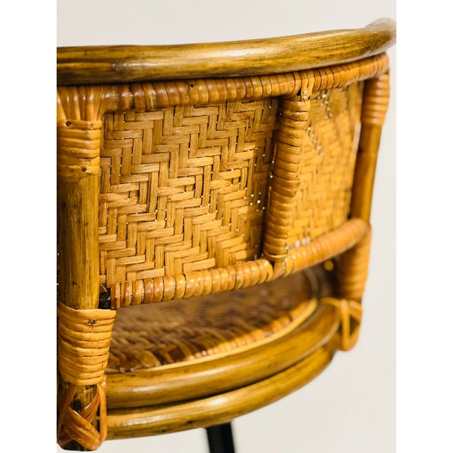 Vintage Mid 20th Century Bamboo and Rattan Swivel Bar Stool For Sale In Philadelphia - Image 6 of 10