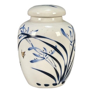 Vintage Blue & White Porcelain Tea Jar With Lid – Orchid Motif & Calligraphy, "Wan Yu" Mark For Sale
