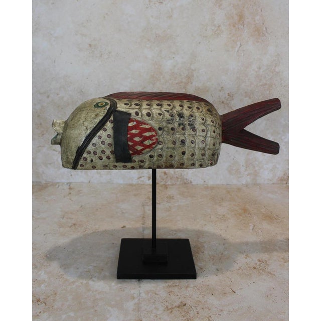White Mali Bozo Puppet Fish in White For Sale - Image 8 of 8