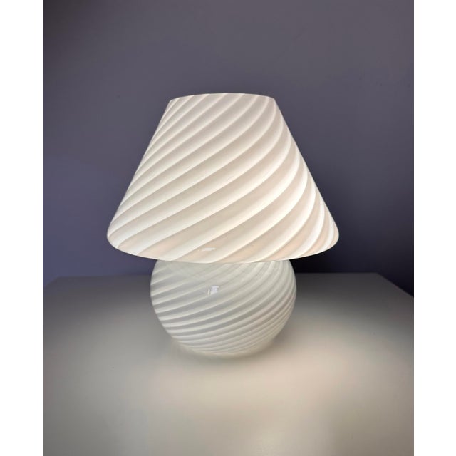Vintage Italian Mushroom Lamp in Murano Glass, 1970s For Sale - Image 6 of 6